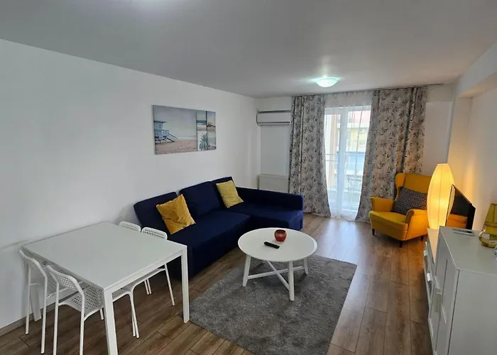 Airport Residence