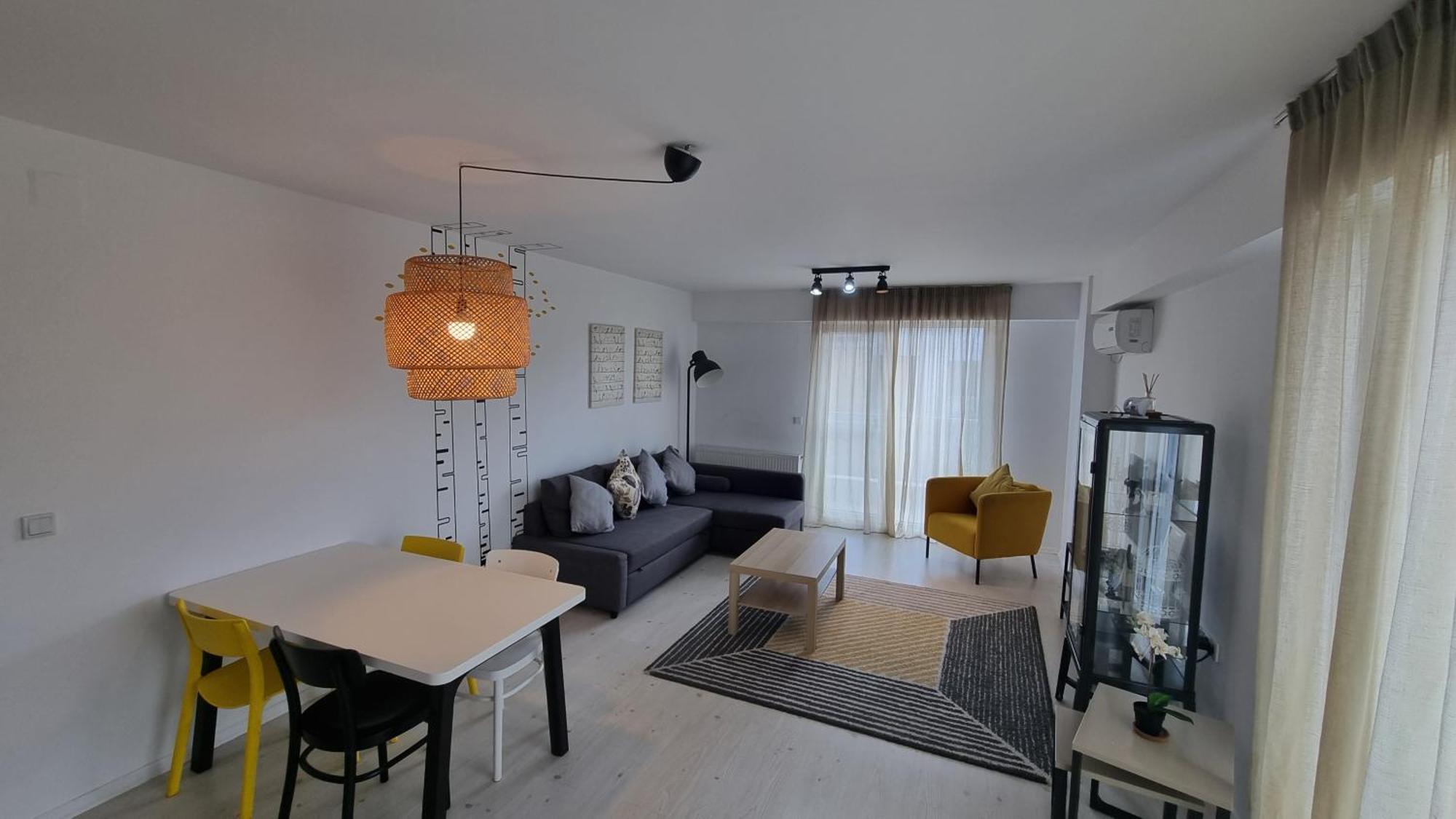 Airport Apartment