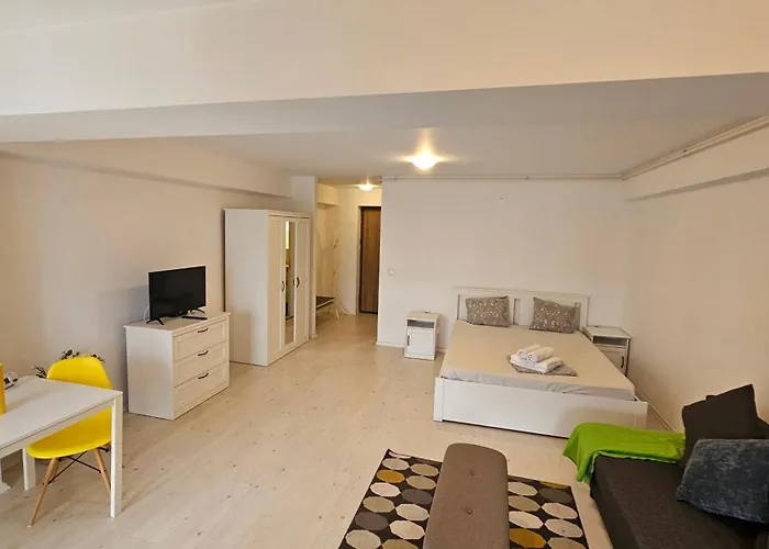 Airport Residence